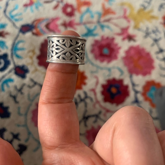 Sundance Catalog JGD Sterling Silver 925 Minimalist Modern Ring 6 - Picture 2 of 6